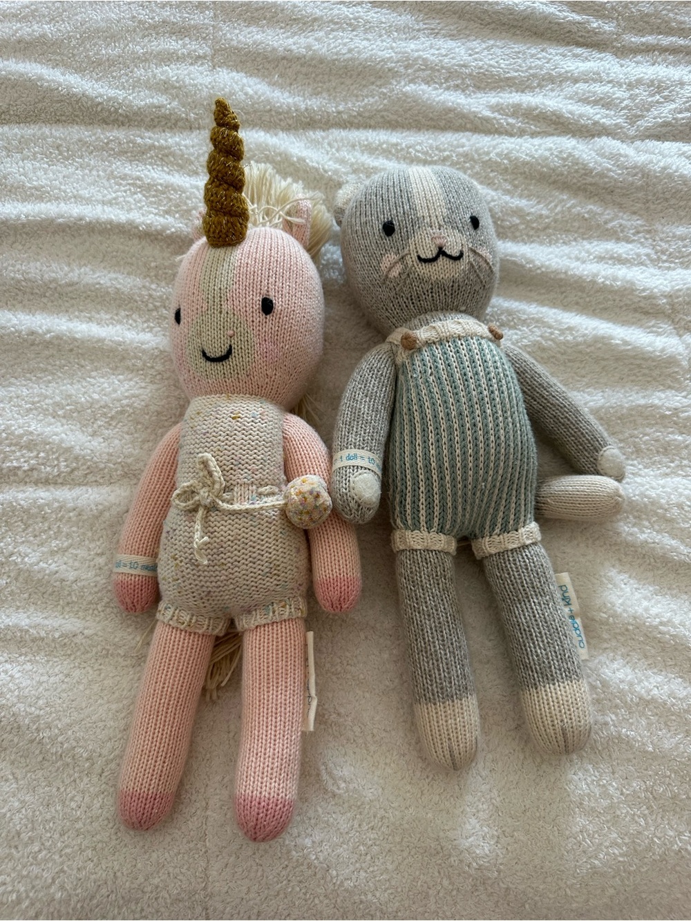 Cuddle + Kind Knit stuffed Animals Lot of 2